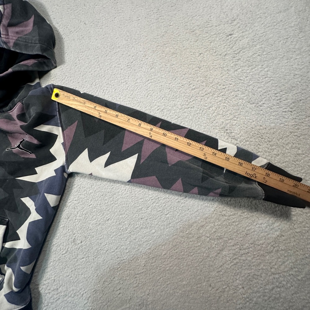 Jordan Hoodie Kids Size M Black Purple Grey Zigzag Geometric Jumpman FLAW - Picture 9 of 9